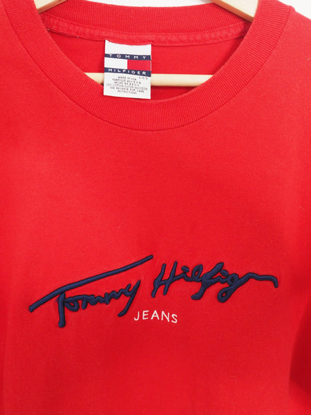 Tommy Hilfiger Red 90's T-shirt Emrioded logo