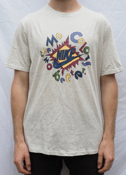 Grey vintage Nike T-shirt “Mo colors”