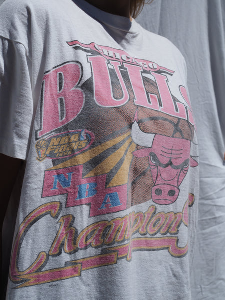 Chicago Bulls NBA White T-shirt 1996 Finals
