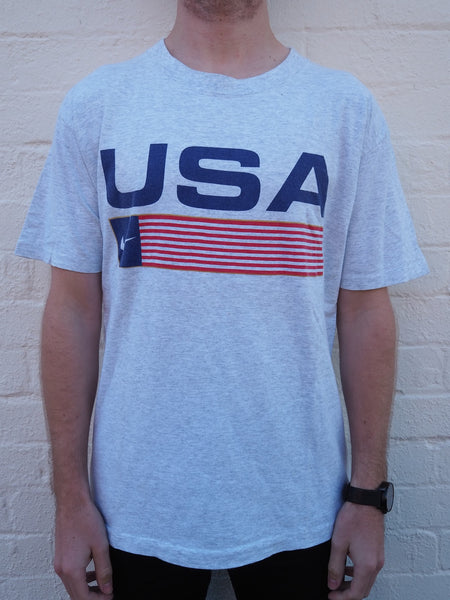 Nike USA Flag logo - Grey T-shirt